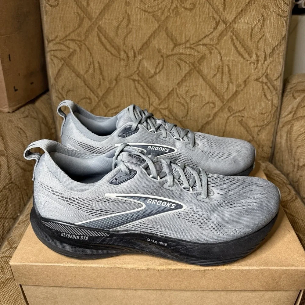 Brooks Glycerin GTS 22 Men's Size 12 2E Wide Gray Running Shoes 1104462E078 EUC!